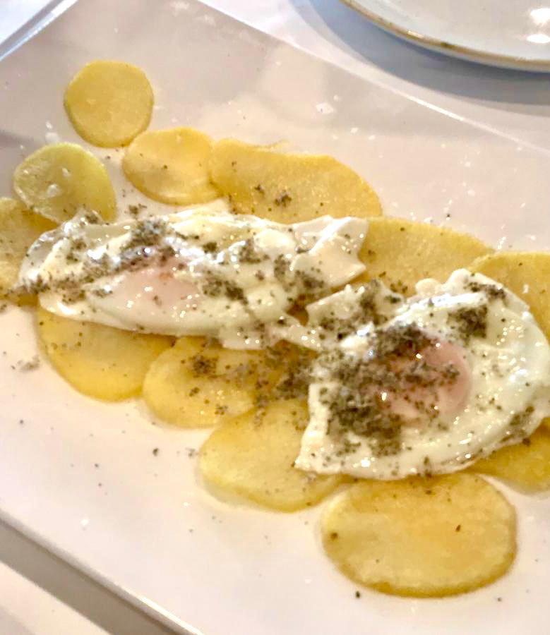Ou, patates i tòfona d’estiu al Restaurant Diego de Santa Bàrbara Montsià